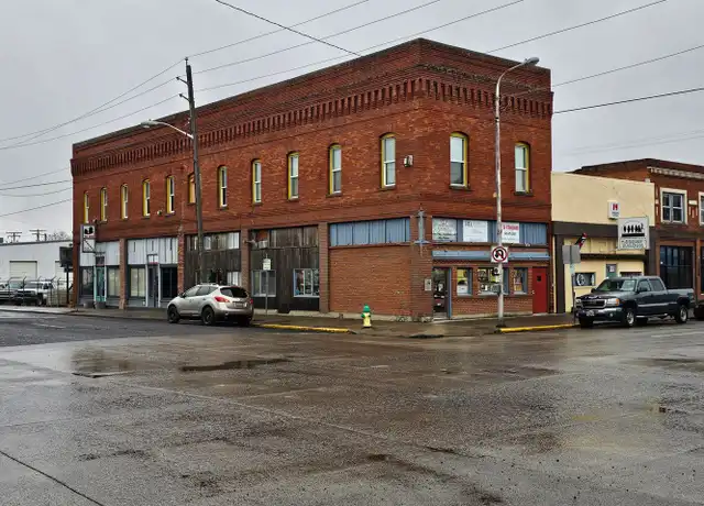 Property at 221 Fir St Unit F, La Grande, OR, 97850, 1 bed, 1 bath, [object Object]