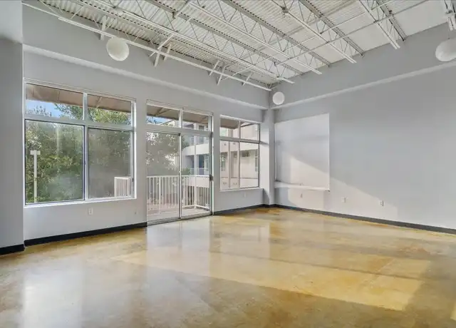 Property at 2401 E 6th St #50, Austin, TX, 78702, 1 bed, 1.5 baths, [object Object]