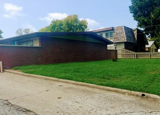 Property at 919 S Jefferson Ave Unit 10, Springfield, MO, 65806, 0 beds, 1 bath, [object Object]