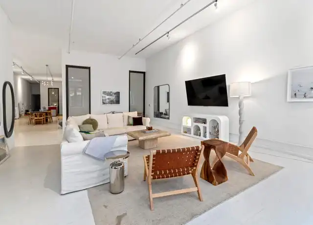 Property at 392 Broadway Unit 3R, New York, NY, 10013, 3 beds, 1 bath, [object Object]