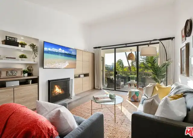 Property at 911 N Kings Rd #311, West Hollywood, CA, 90069, 1 bed, 1 bath, [object Object]