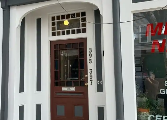 Property at 397 Wickenden St Unit 2, Providence, RI, 02903, 2 beds, 1 bath, [object Object]
