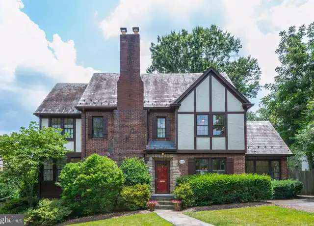Property at 4706 32nd St N, Arlington, VA, 22207, 5 beds, 3.5 baths, [object Object]