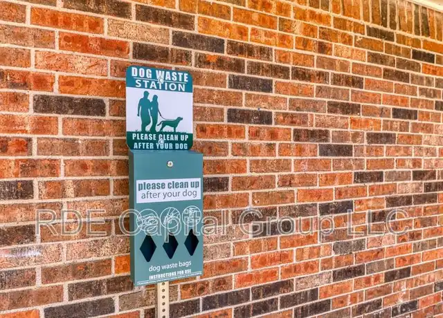 Property at 8021 W Elizabeth Ln Unit 212, Fort Worth, TX, 76116, 1 bed, 1 bath, [object Object]