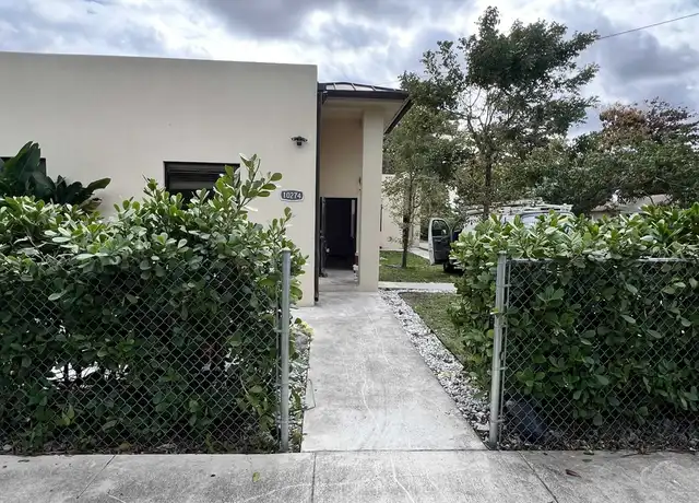 Property at 10274 SW 180th St, Miami, FL, 33157, 5 beds, 3 baths, [object Object]