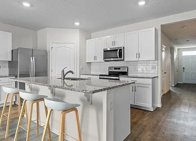 Photo of 2510 Declaration St, Davenport, FL 33837
