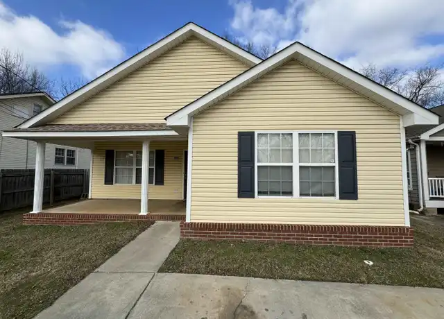 Property at 2904 Wilson Dr NW, Huntsville, AL, 35816, 3 beds, 2 baths, [object Object]