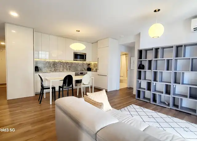 Property at 987 Queen St #3412, Honolulu, HI, 96814, 1 bed, 1 bath, [object Object]