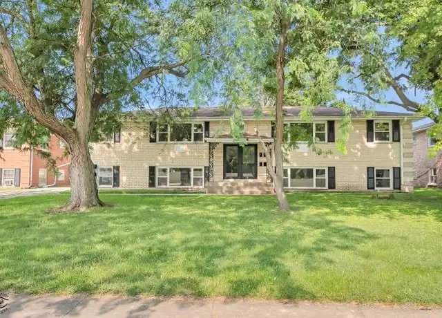 Property at 241 S Small Ave Unit 1, Kankakee, IL, 60901, 2 beds, 1 bath, [object Object]