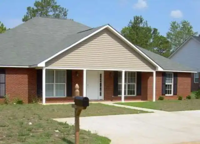 Property at 117 Westcott Ln, Albany, GA, 31721, 3 beds, 2 baths, [object Object]