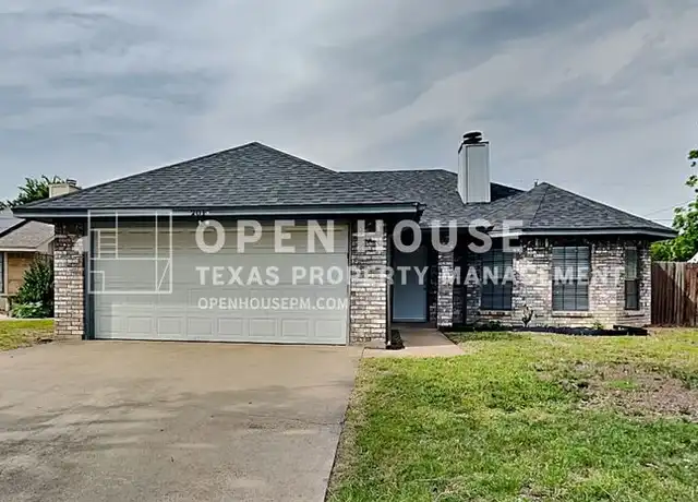 Property at 201 Colony Dr, Arlington, TX, 76002, 3 beds, 2 baths, [object Object]
