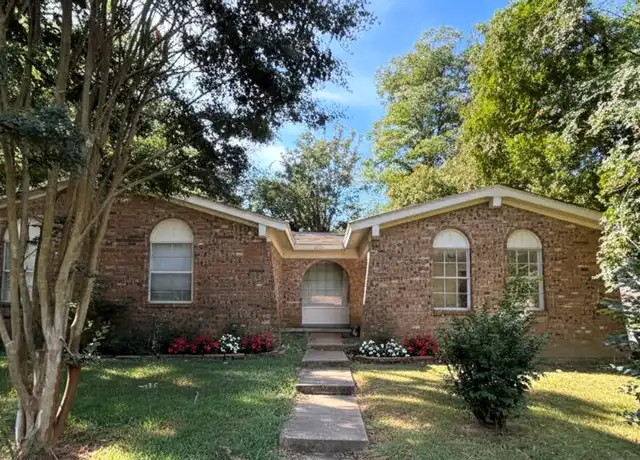 Property at 4335 Hallview Dr, Memphis, TN, 38128, 3 beds, 2 baths, [object Object]