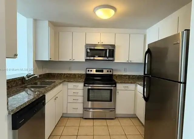 Property at 1250 S Miami Ave #1507, Miami, FL, 33130, 1 bed, 1.5 baths, [object Object]