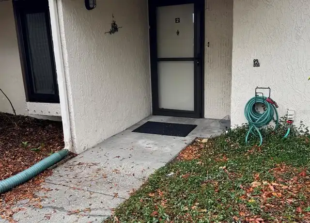 Property at 829 3rd Ave SW #2, Largo, FL, 33770, 2 beds, 2 baths, [object Object]