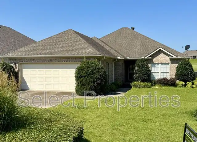 Property at 3521 Old Dornick Dr, Jonesboro, AR, 72405, 3 beds, 2 baths, [object Object]
