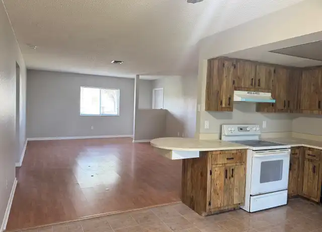 Property at 615 SE Van Loon Ter, Cape Coral, FL, 33990, 2 beds, 2 baths, [object Object]