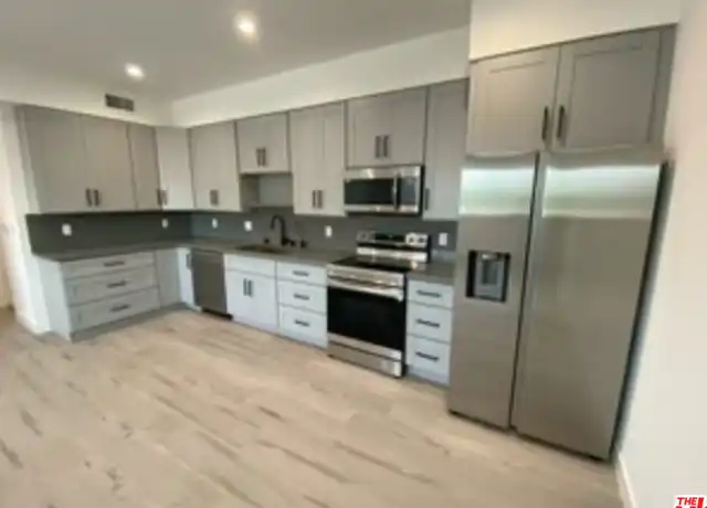 Property at 10455 Etiwanda Ave, Porter Ranch, CA, 91326, 3 beds, 2.5 baths, [object Object]
