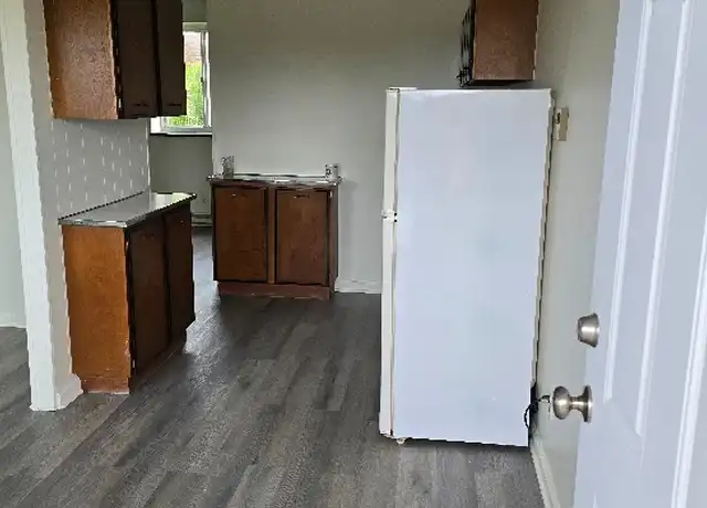 Property at 2 Main St Unit 5, Brockport, NY, 14420, 1 bed, 1 bath, [object Object]