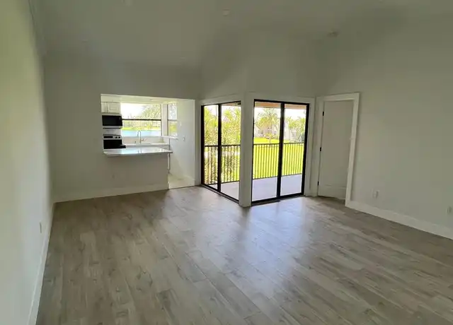 Property at 1533 S Liberty Ave Unit 1533E, Homestead, FL, 33034, 1 bed, 1 bath, [object Object]