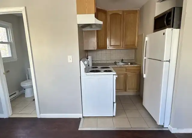 Property at 179 Lewis St Unit 5, Bridgeport, CT, 06605, 0 beds, 1 bath, [object Object]
