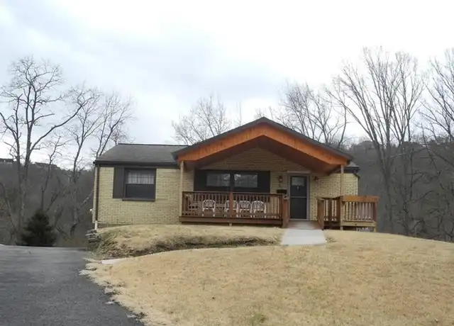 Property at 25 Carol Dr, Carnegie, PA, 15106, 3 beds, 2 baths, [object Object]
