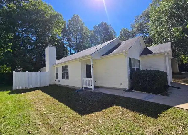 Property at 1546 Edgemoor Ln, Douglasville, GA, 30134, 3 beds, 2 baths, [object Object]