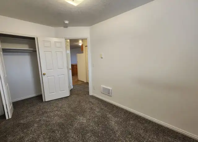 Property at 3663 E Deloy Dr Apt 3, Idaho Falls, ID, 83401, 2 beds, 1 bath, [object Object]