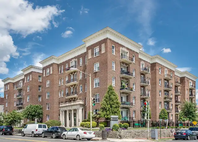 Property at Highview & Castle Manor - 2505 13th St NW, Washington, DC, 20009, 0-1 beds, 1 bath, [object Object]