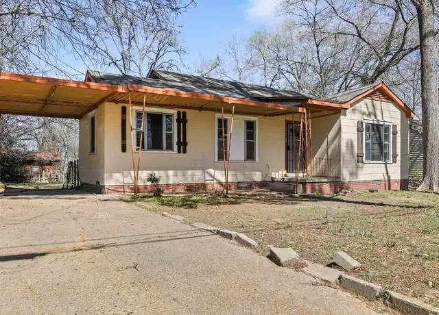 Property at 226 Shadow Lawn Dr, Jackson, MS, 39204, 4 beds, 2 baths, [object Object]