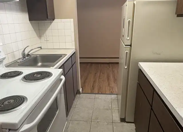 Property at 147 Shields Rd Unit 6, Youngstown, OH, 44512, 1 bed, 1 bath, [object Object]