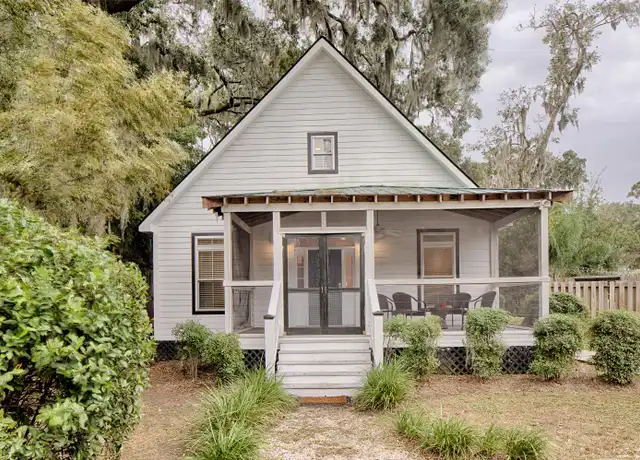 Property at 3206 Robertson Ave, Savannah, GA, 31404, 4 beds, 3 baths, [object Object]