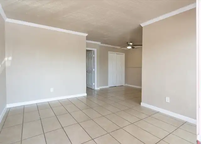 Property at 3045 Golfcrest Blvd Unit 20, Houston, TX, 77087, 1 bed, 1 bath, [object Object]