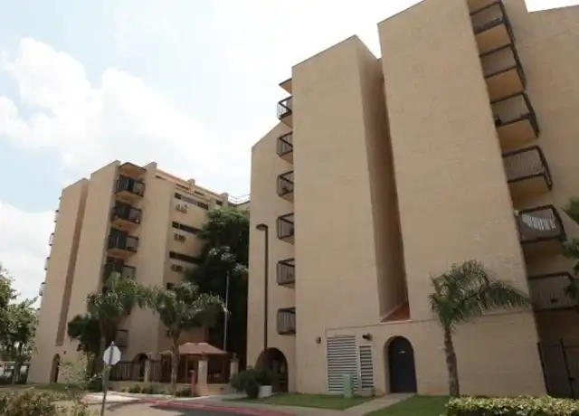 Property at 201 N 13th Ave Unit 100, Edinburg, TX, 78541, 1 bed, 1 bath, [object Object]