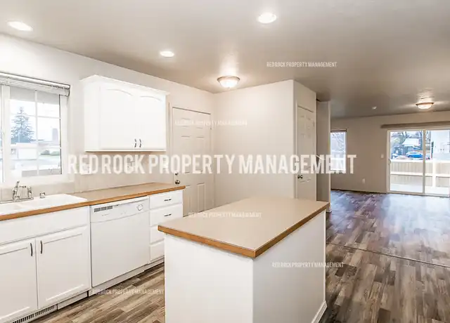 Property at 1603 N Drummond St, Spokane Valley, WA, 99016, 3 beds, 2.5 baths, [object Object]