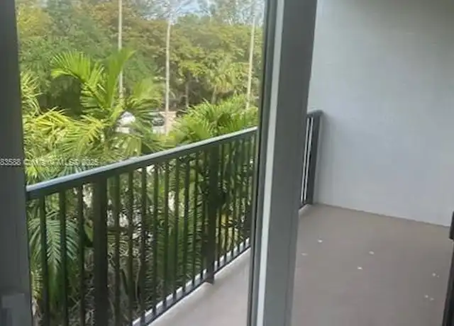 Property at 55 Ocean Lane Dr #3034, Key Biscayne, FL, 33149, 1 bed, 1.5 baths, [object Object]