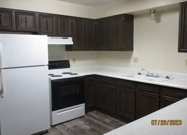 Property at 505 N Diamond Ave, Canon City, CO, 81212, 2 beds, 1 bath, [object Object]