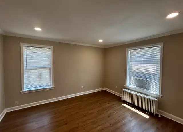Property at 2833 28th St SE Unit 2, Washington, DC, 20020, 3 beds, 1 bath, [object Object]