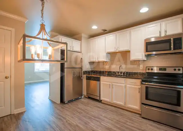 Property at 2145 Bolton Rd NW Unit A7, Atlanta, GA, 30318, 2 beds, 1 bath, [object Object]