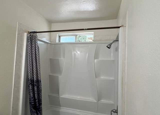 Photo of 14018 Benbow St, Baldwin Park, CA 91706