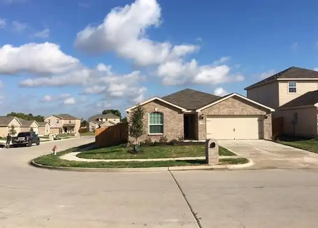 Property at 1825 Douglas St, Howe, TX, 75459, 4 beds, 2 baths, [object Object]