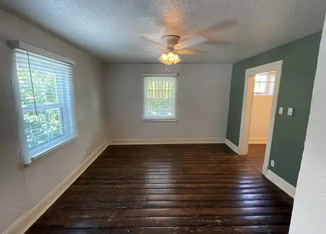 Property at 421 Edith Blvd SE #4, Albuquerque, NM, 87102, 1 bed, 1 bath, [object Object]