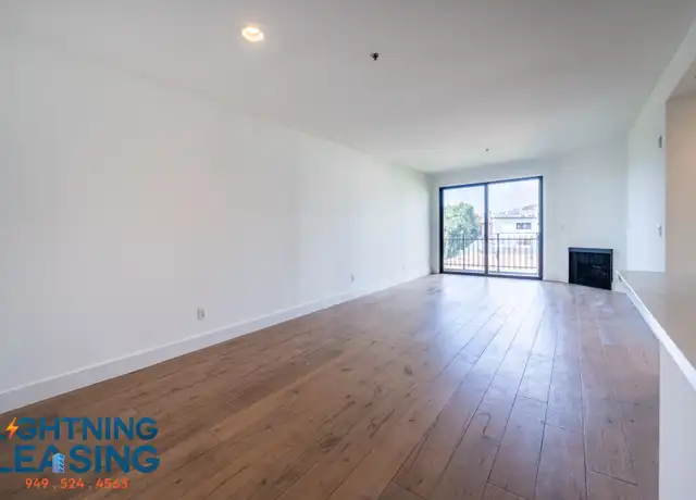 Property at 8811 Burton Way Unit 209C, West Hollywood, CA, 90048, 1 bed, 1 bath, [object Object]