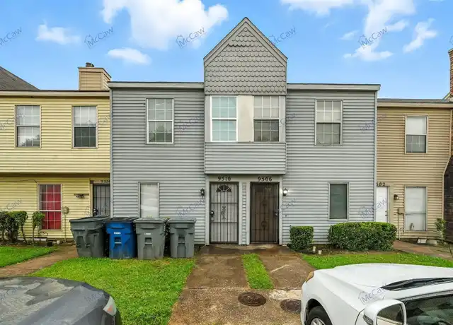 Property at 9510 Olde Towne Row, Dallas, TX, 75227, 2 beds, 1.5 baths, [object Object]