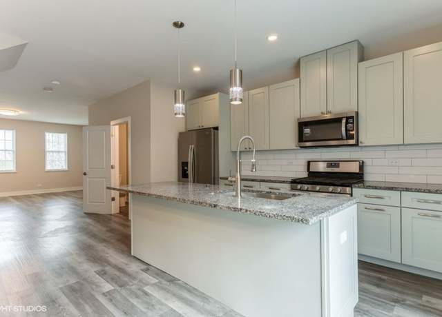 Photo of 10600 Alice Mae Ct Unit 10610, Orland Park, IL 60462