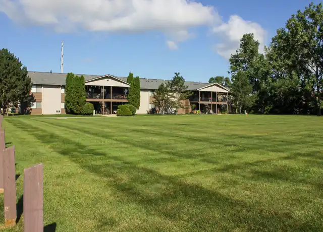 Property at Windsong Apartments - 15289 S Plaza Dr, Taylor, MI, 48180, 2 beds, 1 bath, [object Object]