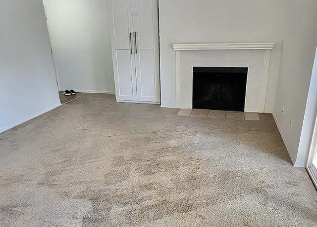 Photo of 19230 Forest Park Dr NE Unit K335, Lake Forest Park, WA 98155