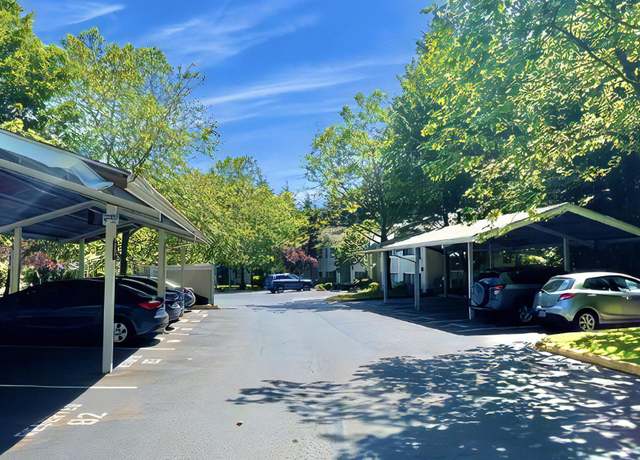 Photo of 19230 Forest Park Dr NE Unit K335, Lake Forest Park, WA 98155