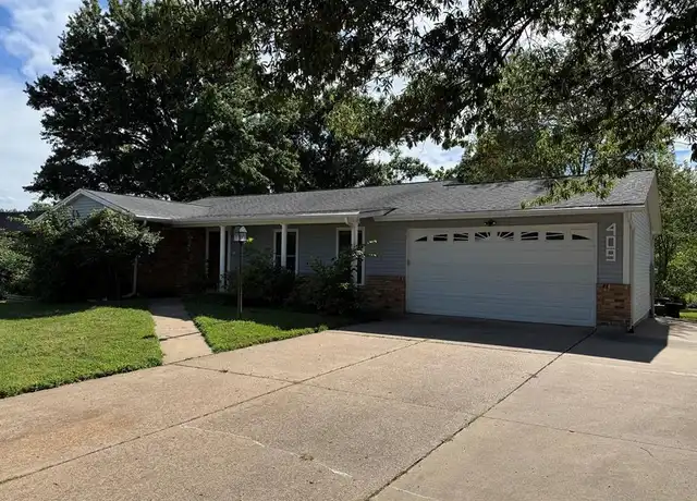 Property at 409 Marie Ln, Manchester, MO, 63011, 3 beds, 2 baths, [object Object]