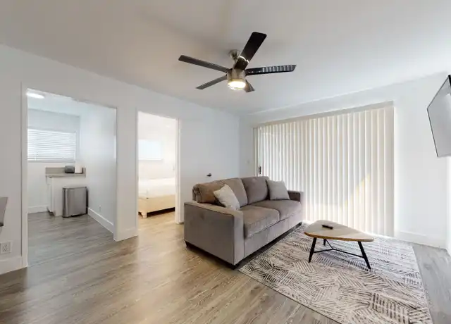 Property at 1641 N Poinsettia Pl Unit 7, Los Angeles, CA, 90046, 1 bed, 1 bath, [object Object]
