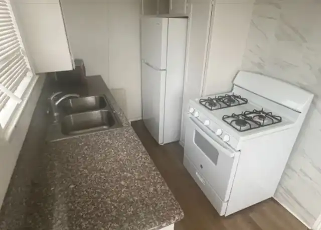 Property at 925 1/2 S Record Ave Unit 925 1/2, Los Angeles, CA, 90023, 1 bed, 1 bath, [object Object]